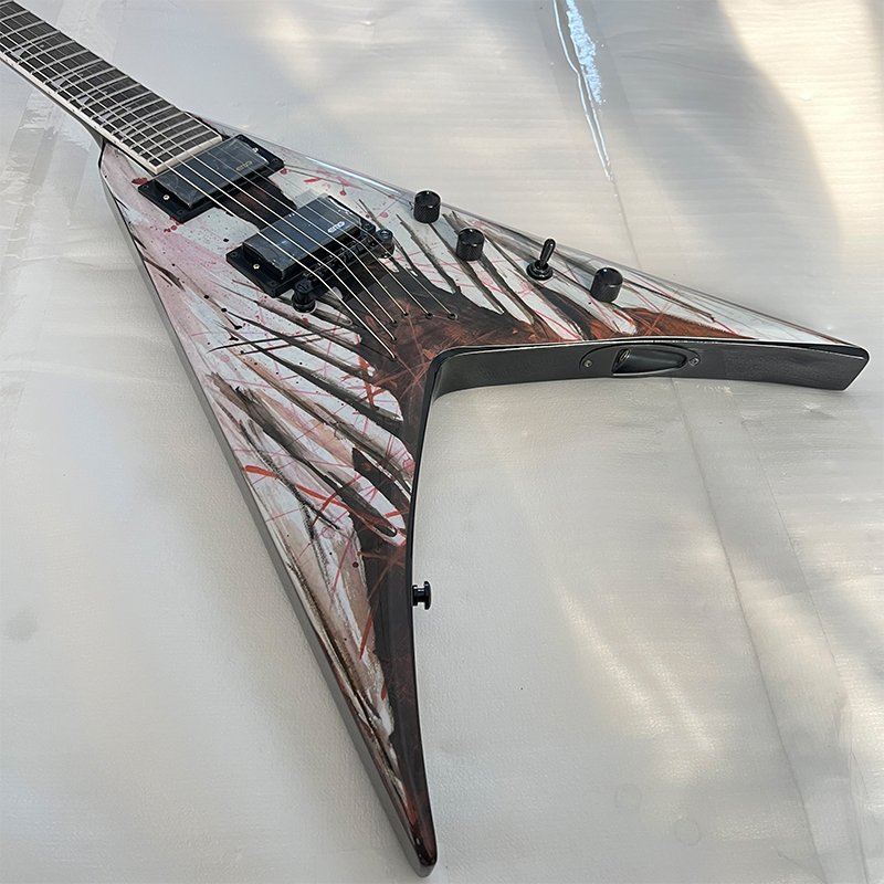 V-shaped electric guitar with active pickups, a metal rock weapon, uniquely shaped Floyd Rose electric guitar, 24 frets, free shipping - Image 3
