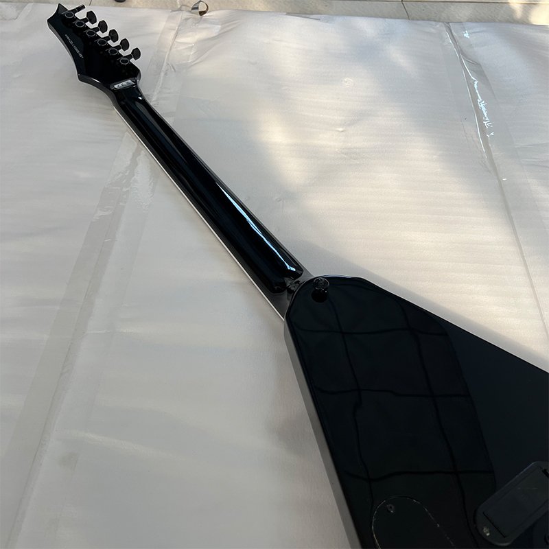 V-shaped electric guitar with active pickups, a metal rock weapon, uniquely shaped Floyd Rose electric guitar, 24 frets, free shipping - Image 8